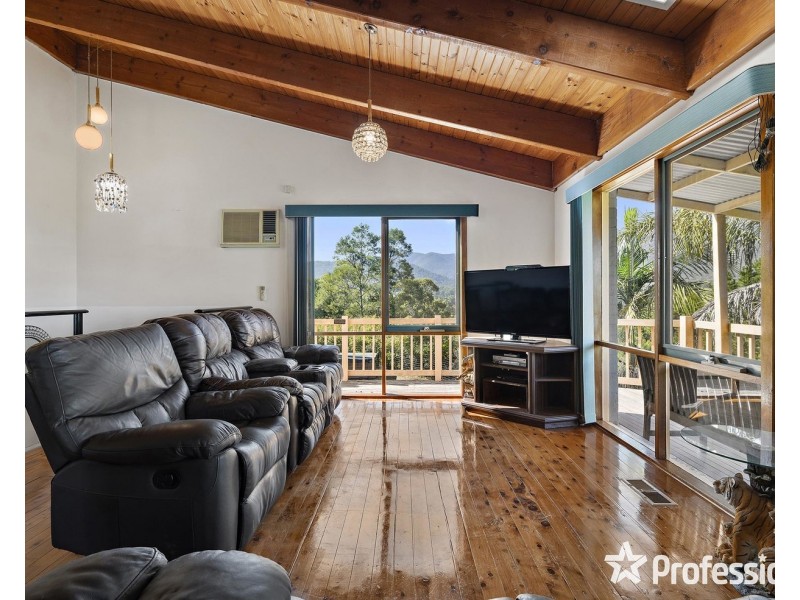 16-18 Juliet Crescent, Healesville VIC 3777