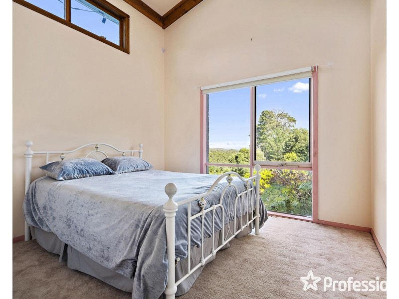 16-18 Juliet Crescent, Healesville VIC 3777