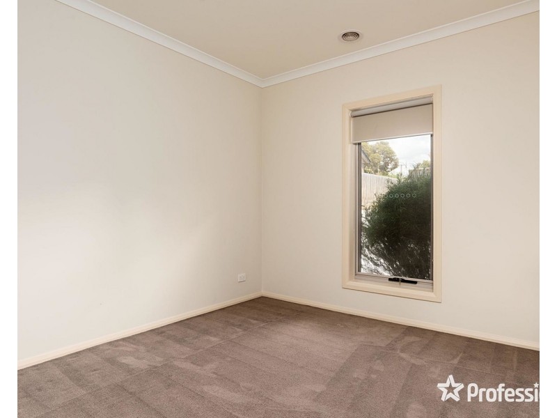 36A Pembroke Road, Mooroolbark VIC 3138