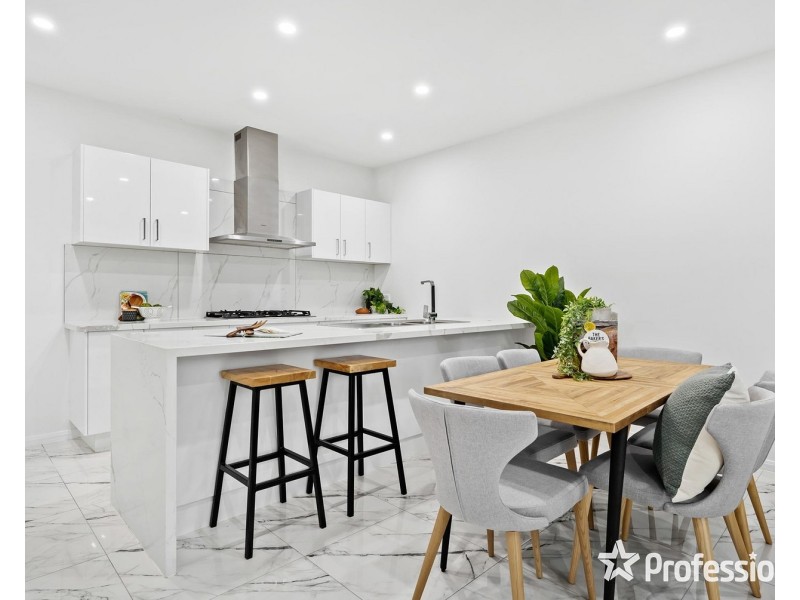 2/39 Liverpool Road, Kilsyth VIC 3137