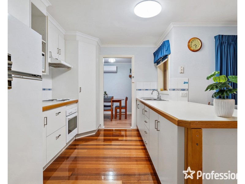 34b Pascoe Avenue, Croydon VIC 3136