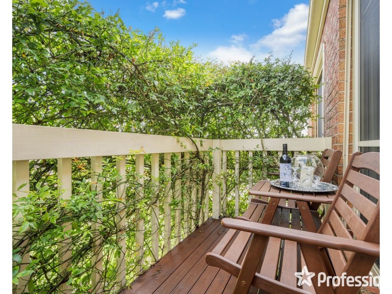 1 Tudor Drive, Mooroolbark VIC 3138