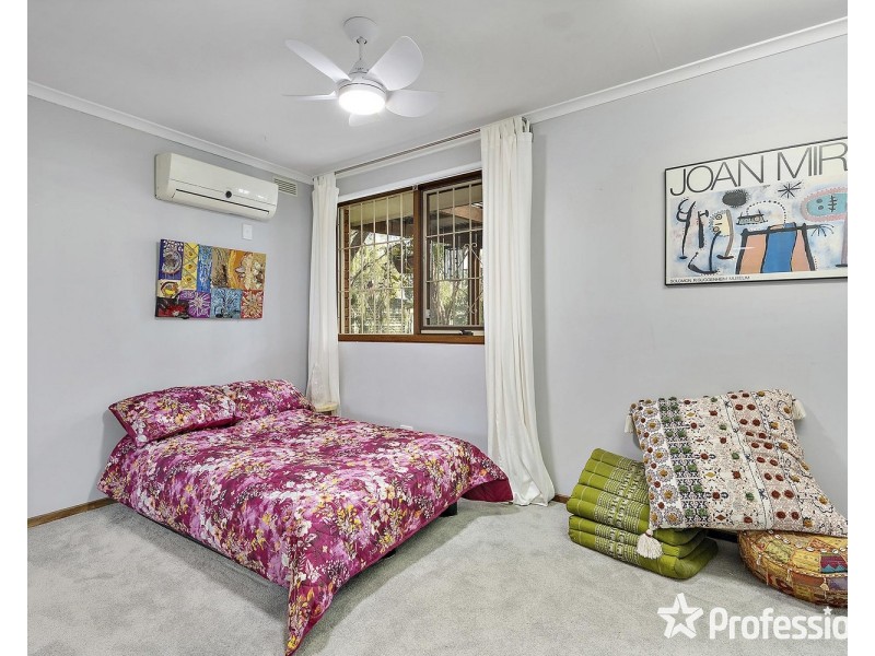 97 Pine Road, Mooroolbark VIC 3138