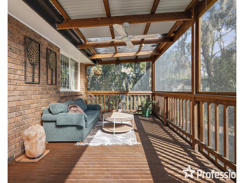97 Pine Road, Mooroolbark VIC 3138