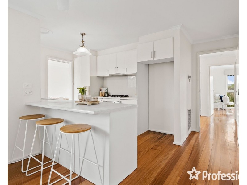 22 Ellis Road, Yarra Glen VIC 3775