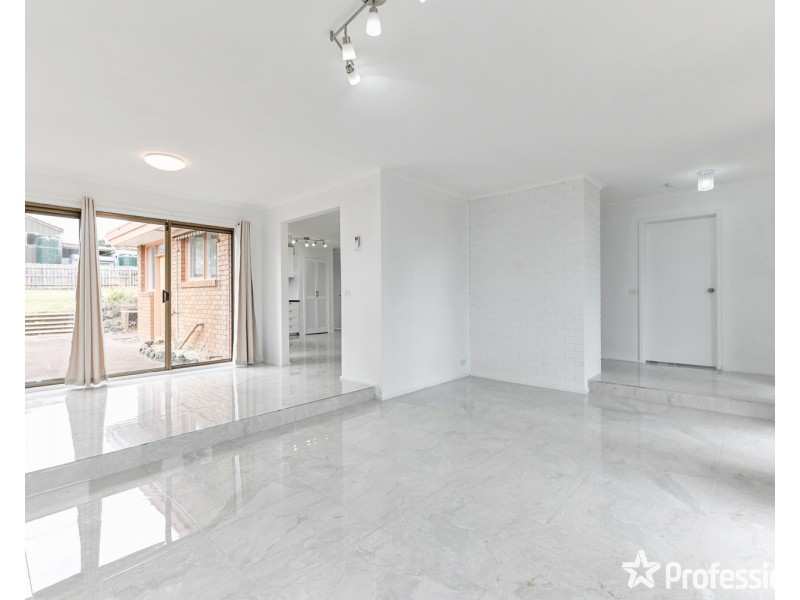 38  Dorset Road, Croydon VIC 3136