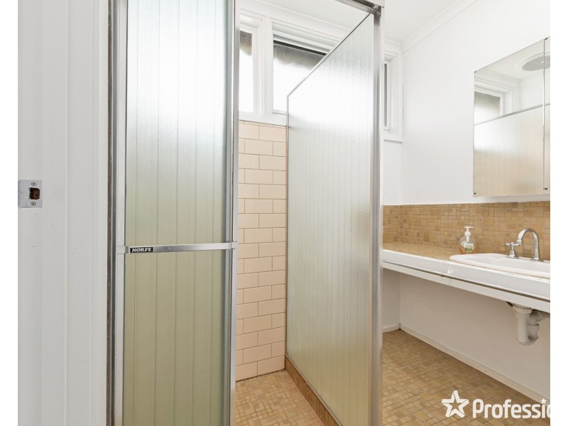 38  Dorset Road, Croydon VIC 3136