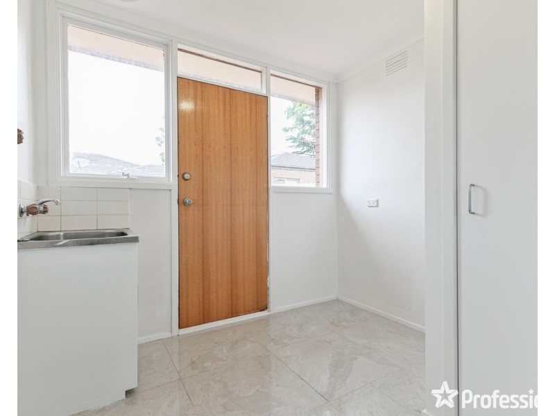 38  Dorset Road, Croydon VIC 3136
