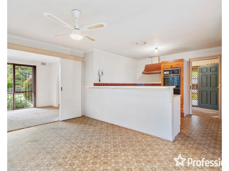 36 Birchfield Crescent, Wantirna VIC 3152