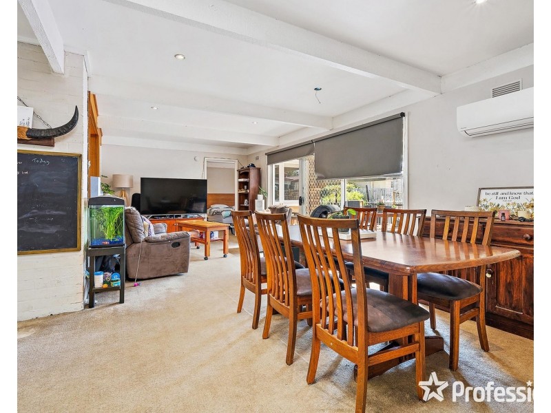 26 Joanne Avenue, Chirnside Park VIC 3116