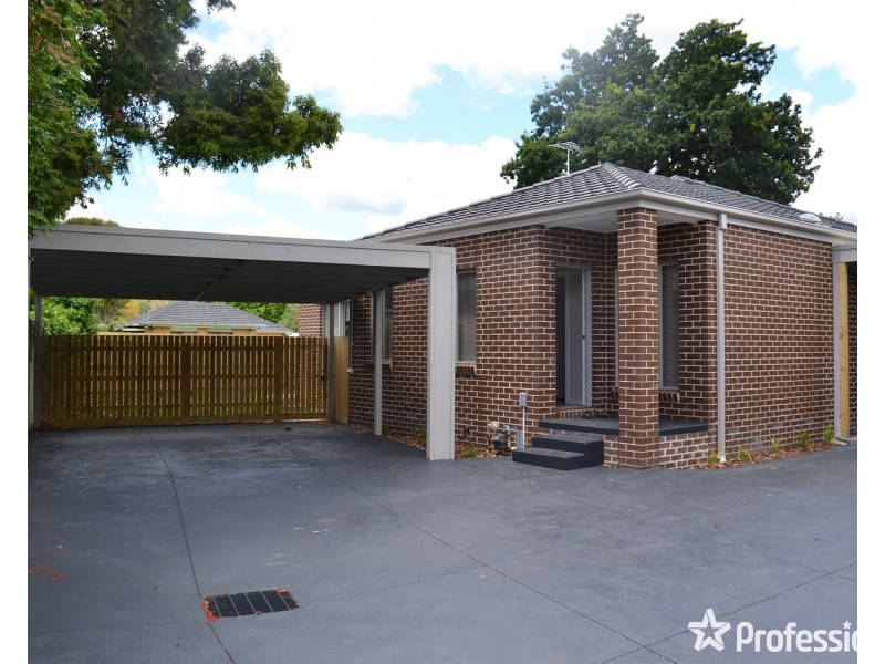 3/7 Wordsworth Street, Mooroolbark VIC 3138