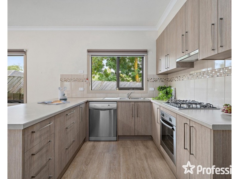 3/5 Alex Court, Mooroolbark VIC 3138