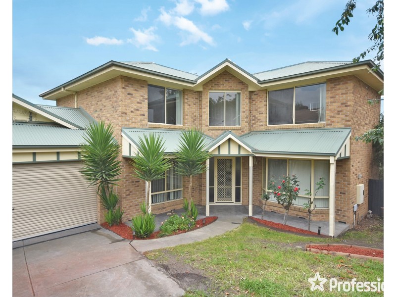 3 Tony Place, Mooroolbark VIC 3138