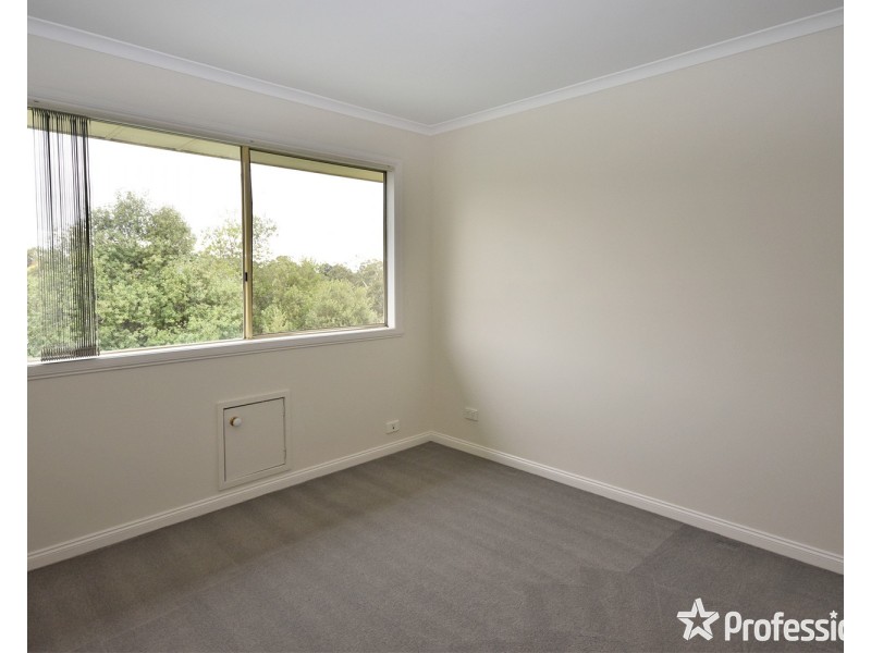 3 Tony Place, Mooroolbark VIC 3138