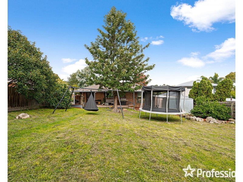 2 Admiral Court, Lilydale VIC 3140