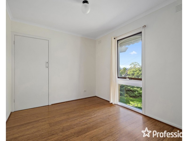 11 Carronvale Road, Mooroolbark VIC 3138