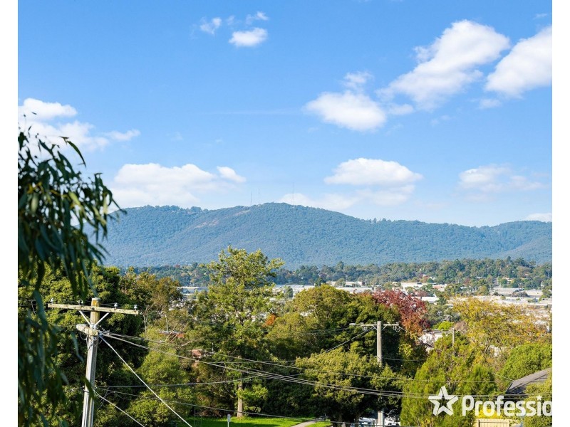 205/18 Myrtle Street, Bayswater VIC 3153