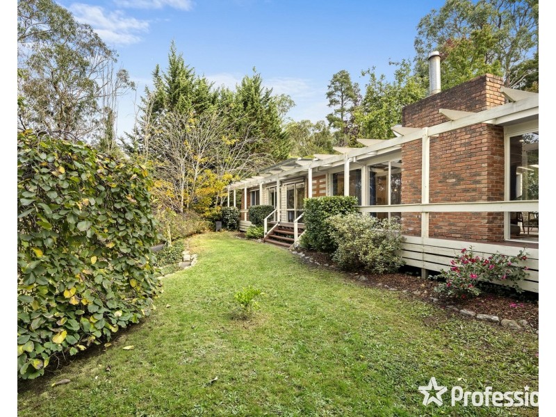 72 Charles Road, Lilydale VIC 3140