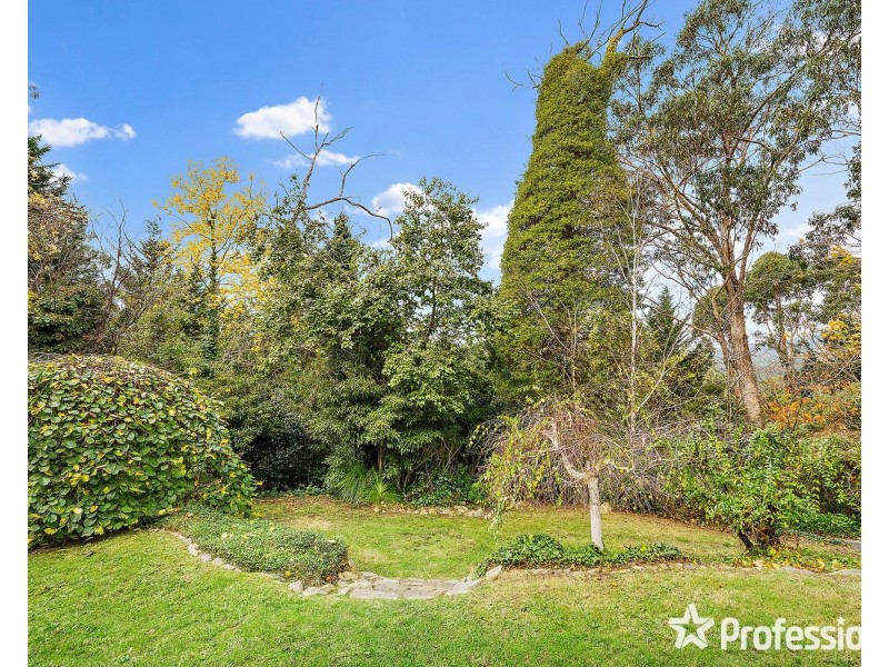 72 Charles Road, Lilydale VIC 3140