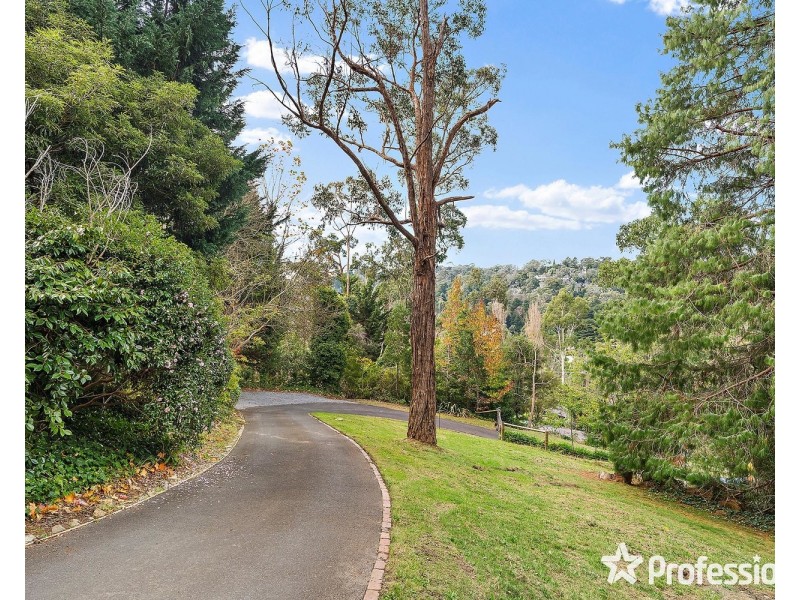 72 Charles Road, Lilydale VIC 3140