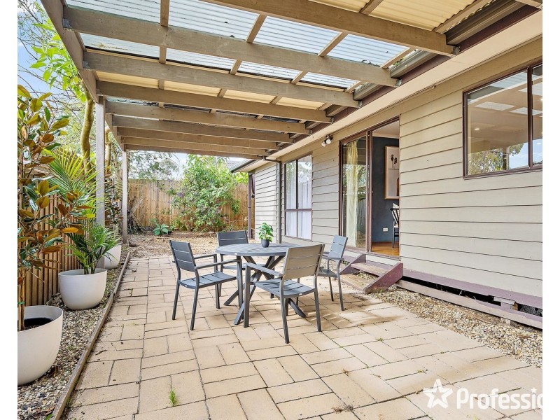 2a Browning Street, Kilsyth VIC 3137