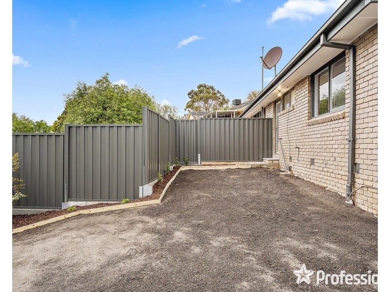34 Felix Grove, Mooroolbark VIC 3138