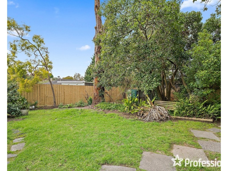83  Dryden Concourse, Mooroolbark VIC 3138