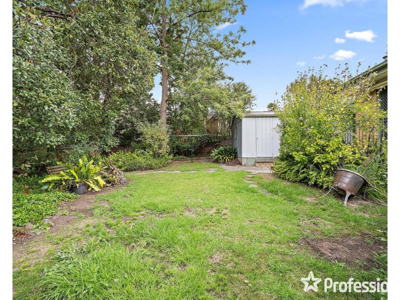 83  Dryden Concourse, Mooroolbark VIC 3138