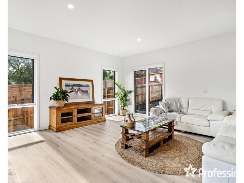 2/137 Anderson Street, Lilydale VIC 3140