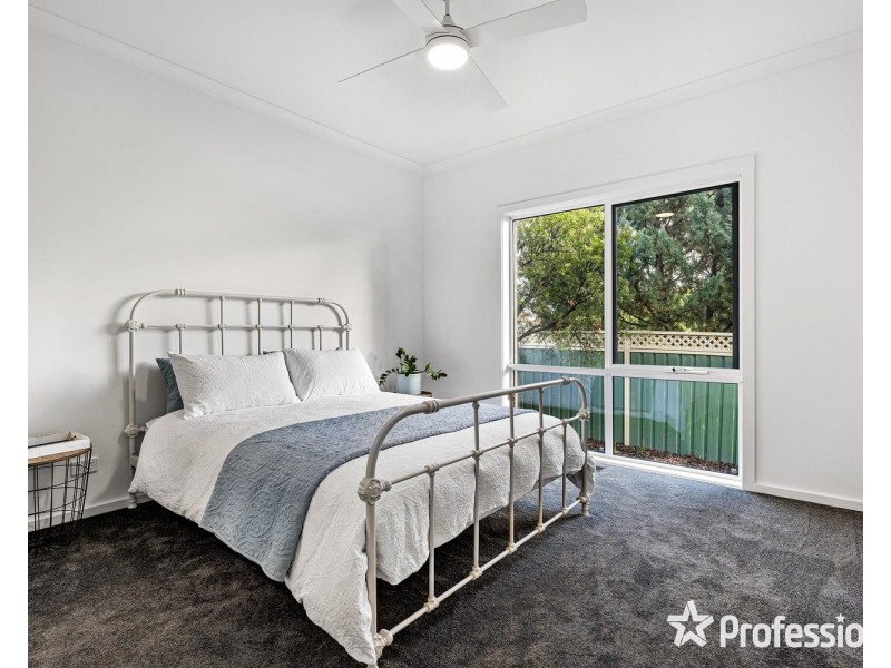 2/137 Anderson Street, Lilydale VIC 3140