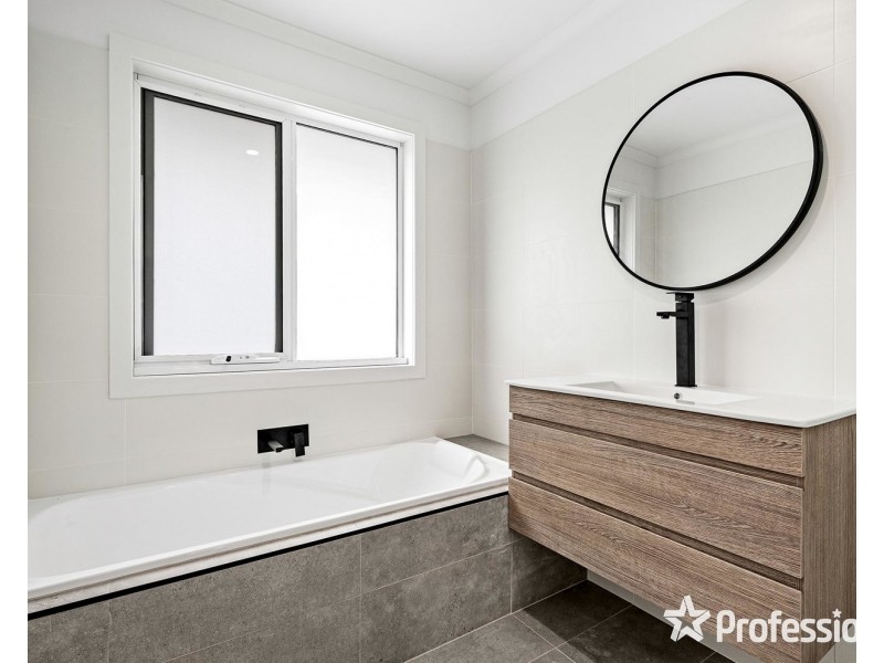 2/137 Anderson Street, Lilydale VIC 3140