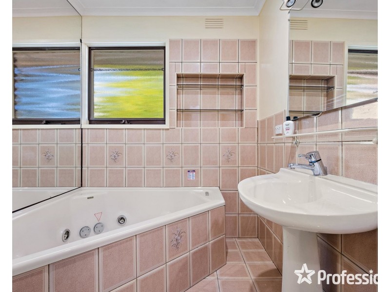 7 Woodpecker Pass, Chirnside Park VIC 3116