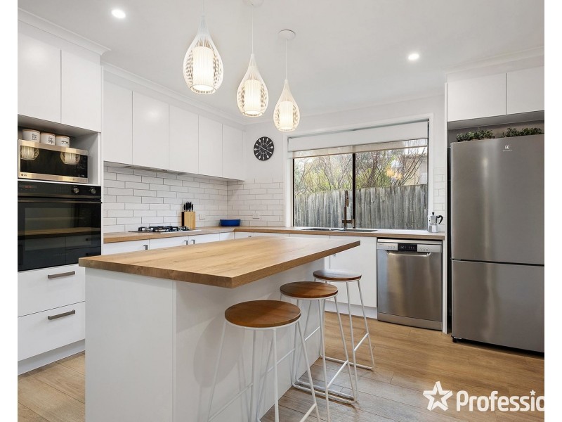 29 Carole Avenue, Chirnside Park VIC 3116