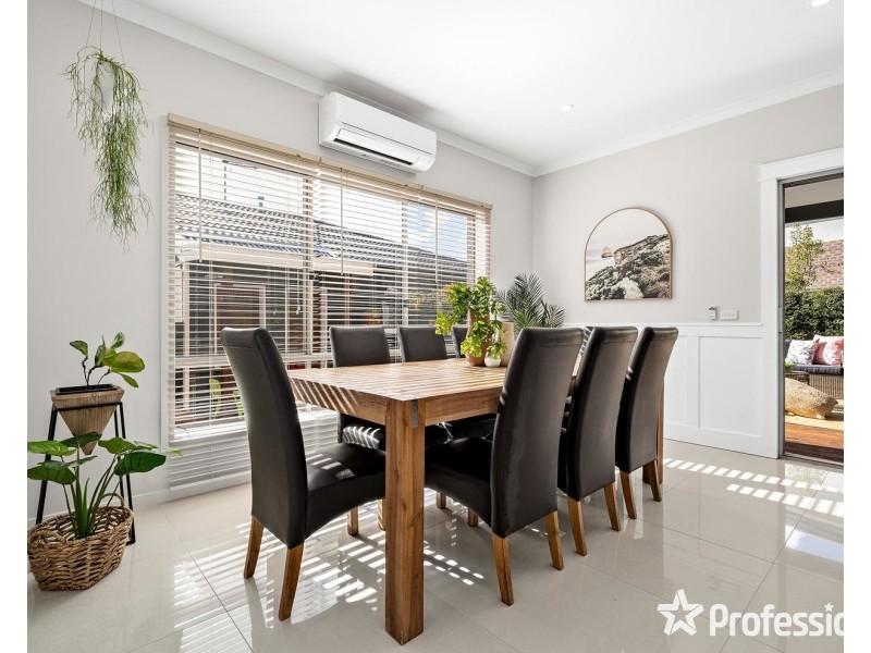 99 Botanica Drive, Chirnside Park VIC 3116