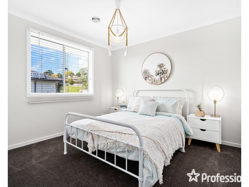 99 Botanica Drive, Chirnside Park VIC 3116