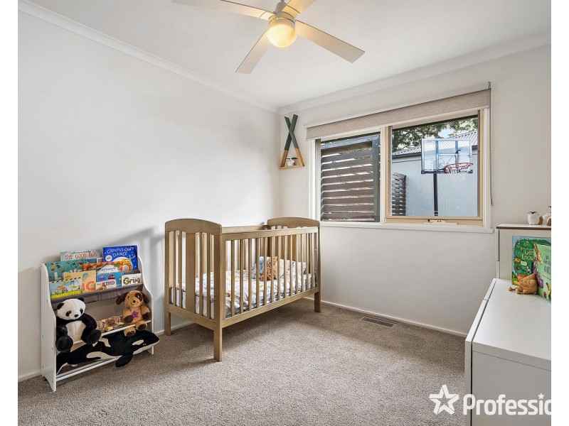 9 Bulga Street, Mooroolbark VIC 3138