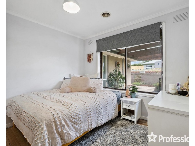 42 English Street, Seville VIC 3139