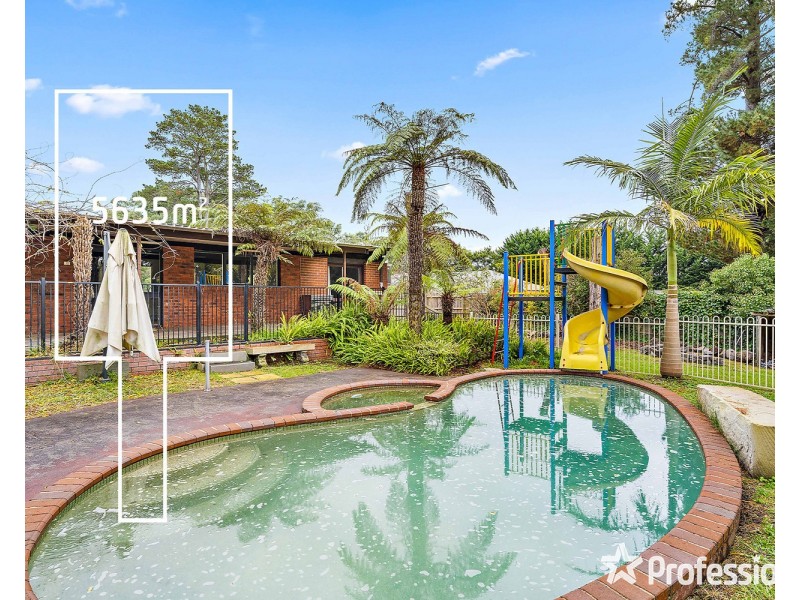 12 The Crescent, Mount Evelyn VIC 3796