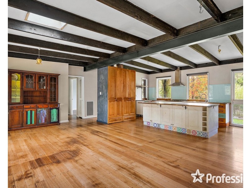 12 The Crescent, Mount Evelyn VIC 3796