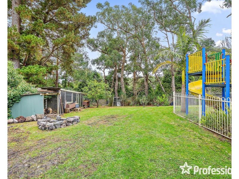 12 The Crescent, Mount Evelyn VIC 3796