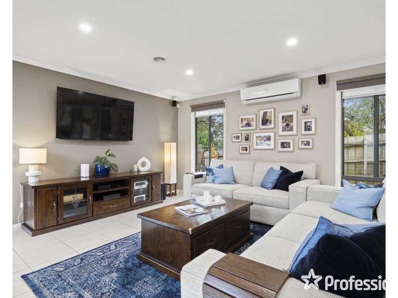 31a Sweetland Road, Mooroolbark VIC 3138