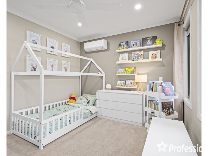 31a Sweetland Road, Mooroolbark VIC 3138