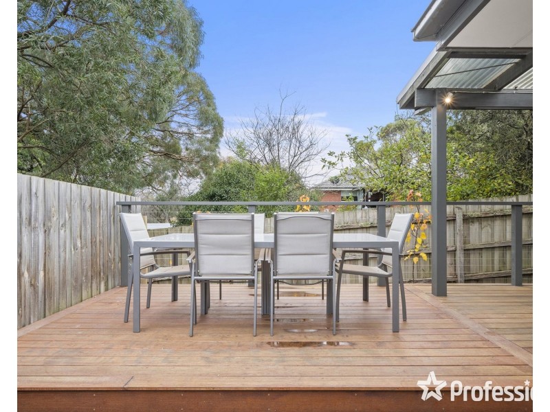 31a Sweetland Road, Mooroolbark VIC 3138