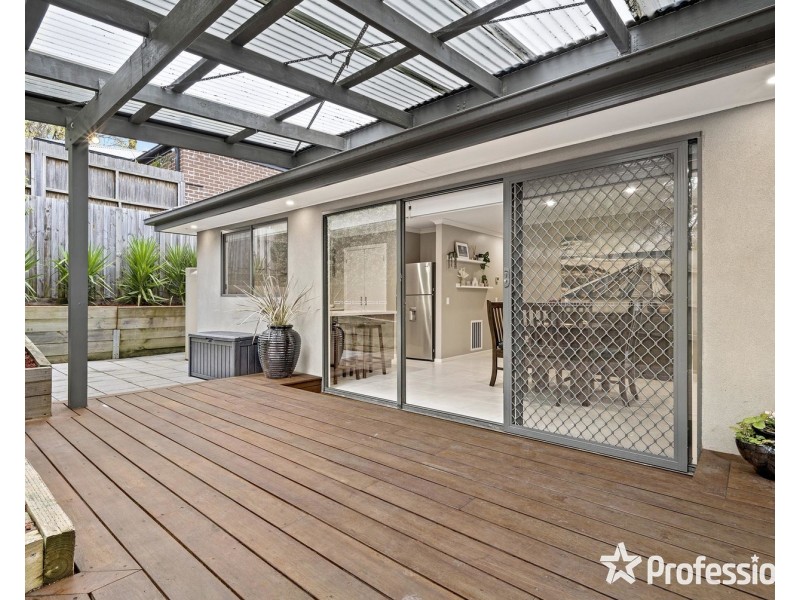 31a Sweetland Road, Mooroolbark VIC 3138
