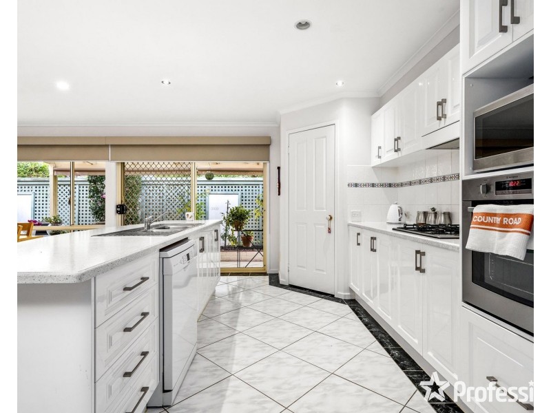 19 Eden Way, Kilsyth VIC 3137