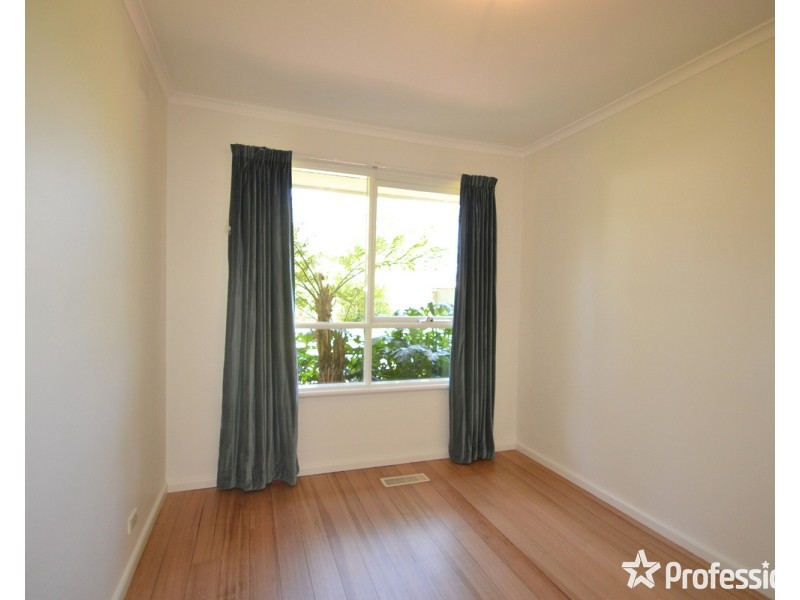 53 Sunbeam Avenue, Ringwood East VIC 3135