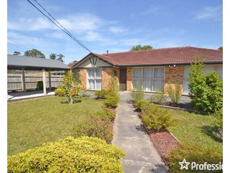 49 Pembroke Road, Mooroolbark VIC 3138