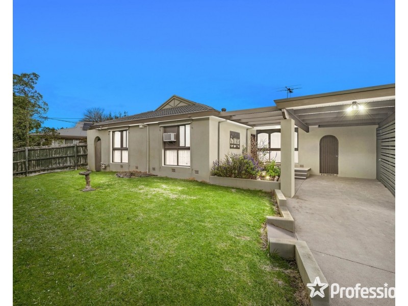 5 Lancaster Place, Chirnside Park VIC 3116