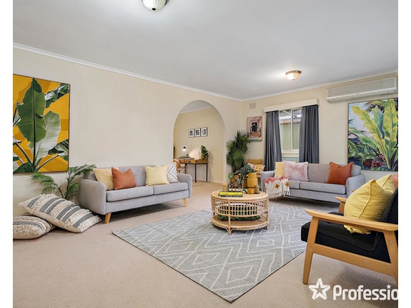 5 Lancaster Place, Chirnside Park VIC 3116