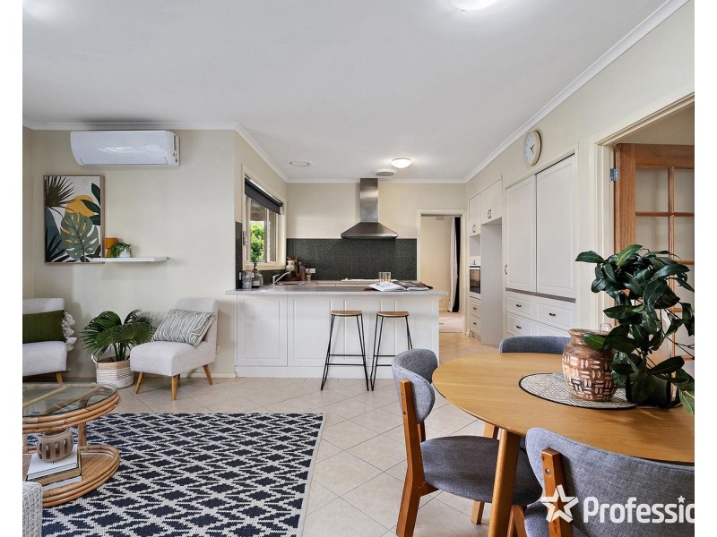 5 Lancaster Place, Chirnside Park VIC 3116